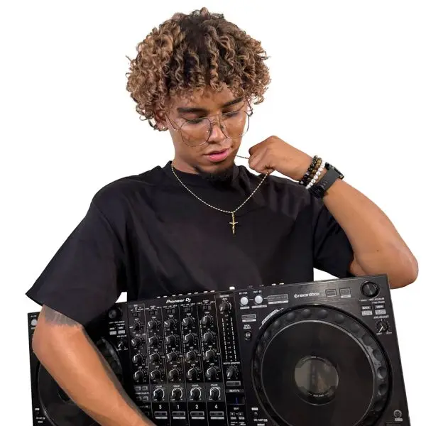 Affiche de Fiesta Latina · DJ Arias · Chat Noir · Carouge-Genève (sam 1er août)